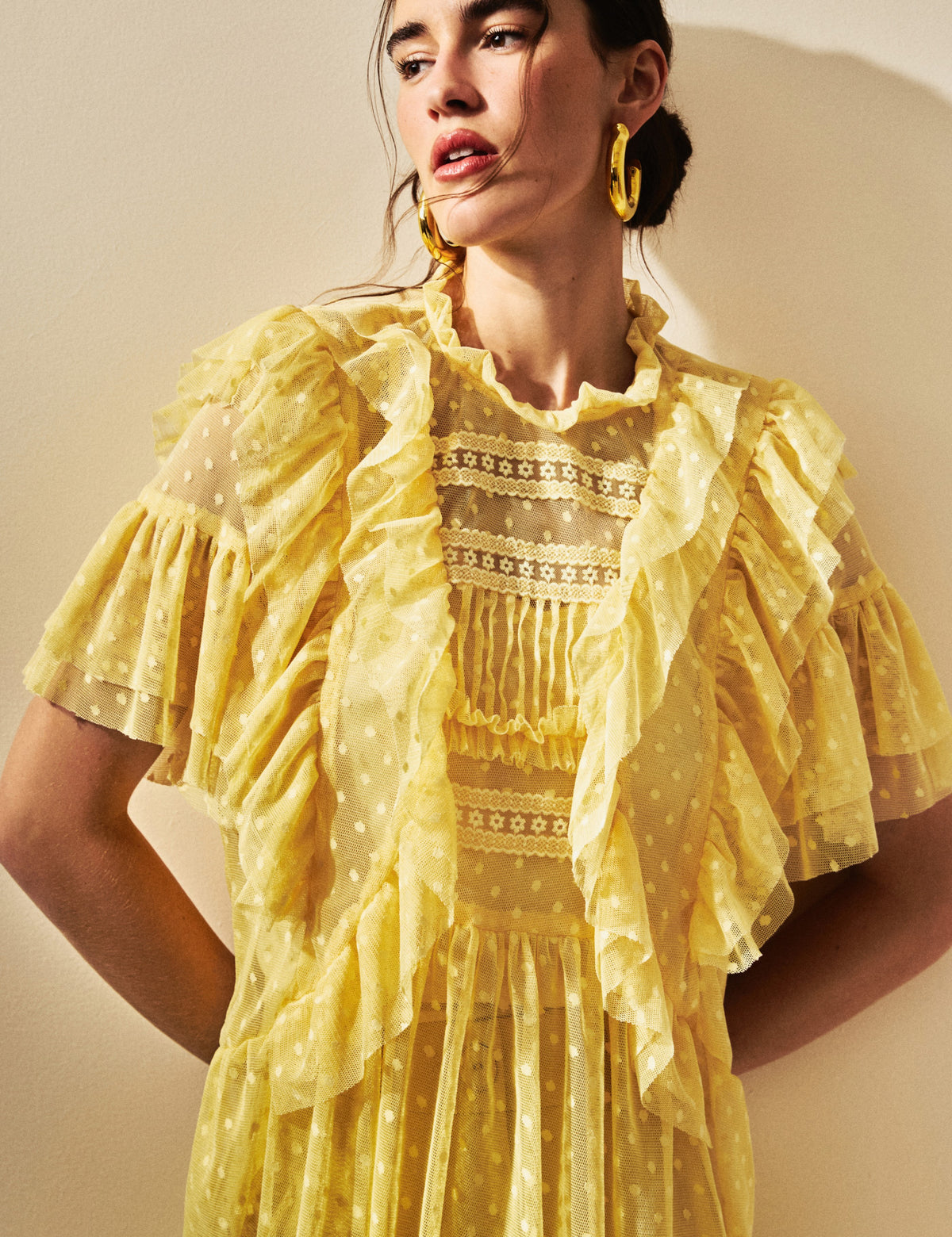 Blusa Tule Poá Filomena